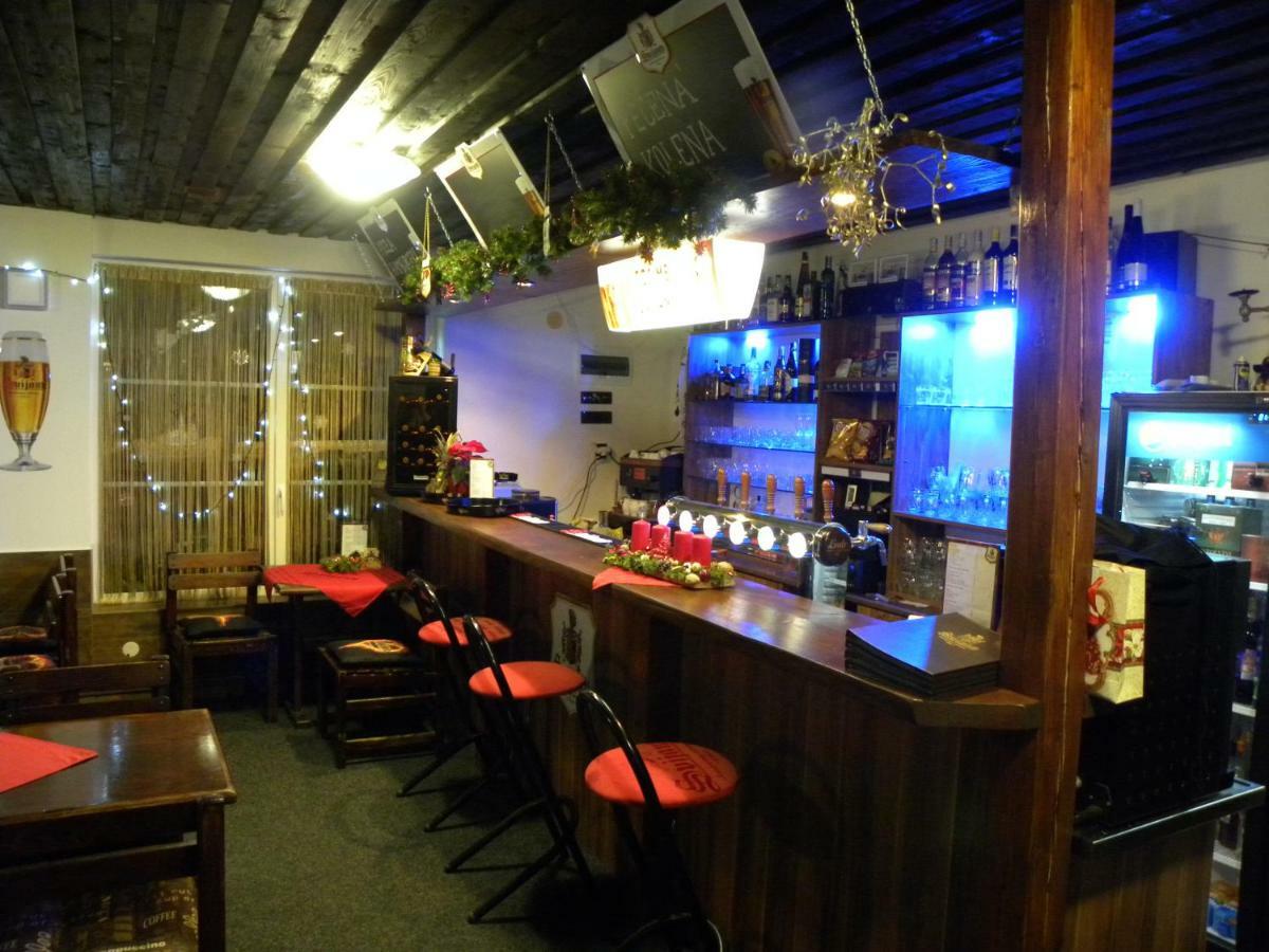 Penzion Karolina Lučany nad Nisou Extérieur photo